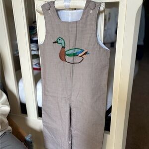 🎈SOLD | LIKE NEW Smocked Auctions Brown Duck Embroidered Overalls size 3T